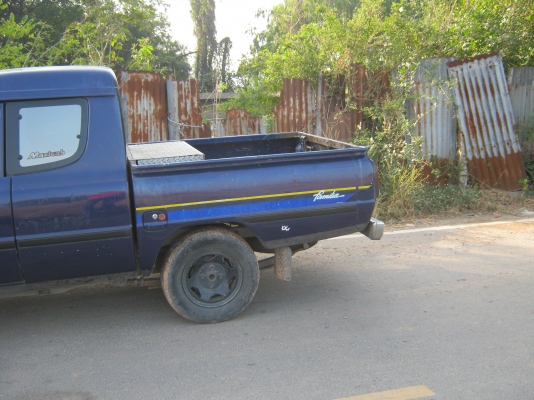 ขายรถมาสด้าหัวโหนกบาวบางราคาต่อรองได้ขายได้ขายผมคุยง่าย