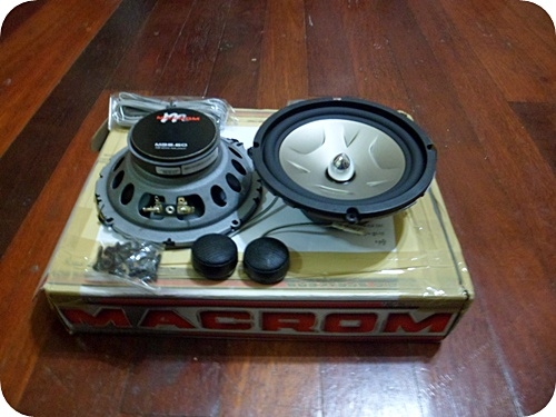 ลำโพงแยกชิ้น Macrom m3s.60 ของใหม่ made in switzerland ของนอกแท้ๆหายาก เสียงไฮเอน