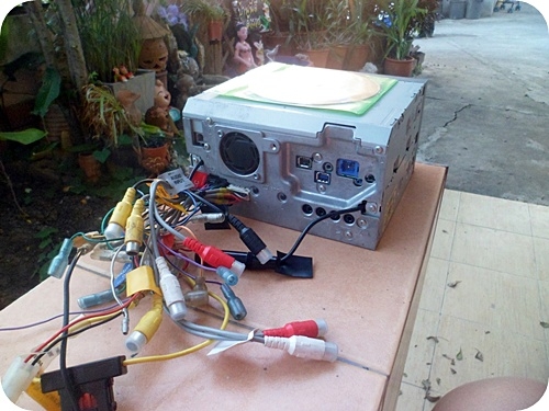 Carrozzeria avic-drz09 ตัวท็อปรุ่นใหญ่เสียงดีสุดๆสภาพสวยมาก  DVD CD MP3 ต่อกล้องได้