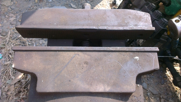 Sell> ขายปากกาจับชิ้นงานขนาดใหญ่ ปากกาแท่นไส หน้ากว้าง 16" / 40 เซน จัดส่งทั่วประเทศครับ