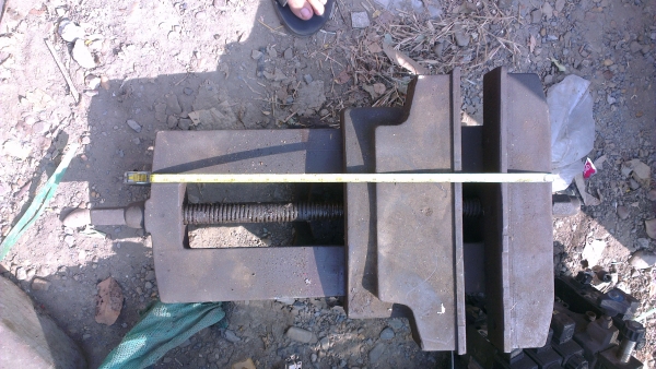 Sell> ขายปากกาจับชิ้นงานขนาดใหญ่ ปากกาแท่นไส หน้ากว้าง 16" / 40 เซน จัดส่งทั่วประเทศครับ