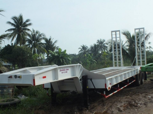 อู่ปิ่นเทรเลอร์ มีหางโลว์เบด 2 เพลา, 3 เพลา ขายจำนวน 3 หาง พร้อมบันไดไฮโดรลิค มอเตอร์ 24 V สนใจต่อรองราคากัน 081-9176906 K. ปิ่น อู่ปิ่นเทรเลอร์ มีหางโลว์เบด 2 เพลา, 3 เพลา ขายจำนวน 3 หาง พร้อมบันไดไฮโดรลิค มอเตอร์ 24 V สนใจต่อรองราคากัน 081-9176906 K. ปิ่น