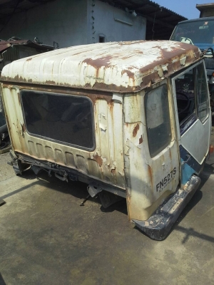 ขายหัวเก๋งสิบล้อ Mitsubishi fuzo. ตามสภาพ อุปกรณ์ครบ