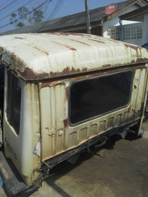 ขายหัวเก๋งสิบล้อ Mitsubishi fuzo. ตามสภาพ อุปกรณ์ครบ