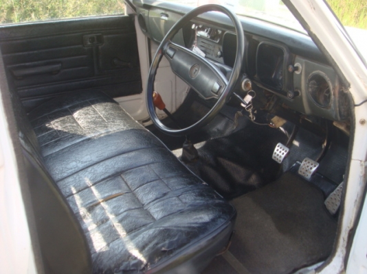 TOYOTA กระบะเบนซินสั้นเดิมๆถูกๆ TOYOTA กระบะเบนซินสั้นเดิมๆถูกๆ