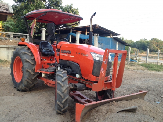 47  สวย แน่นรถยังใหม่ สภาพดีมากครับ รถไร่่ไม่ลงนํ้า อุปกร3 ชิ้น