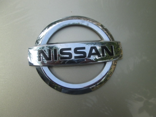 ขาย ตราโลโก้ NISSAN ของแท้ติดรถ