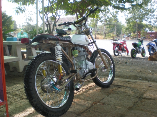 ขอขาย Jx 110  สีขาว