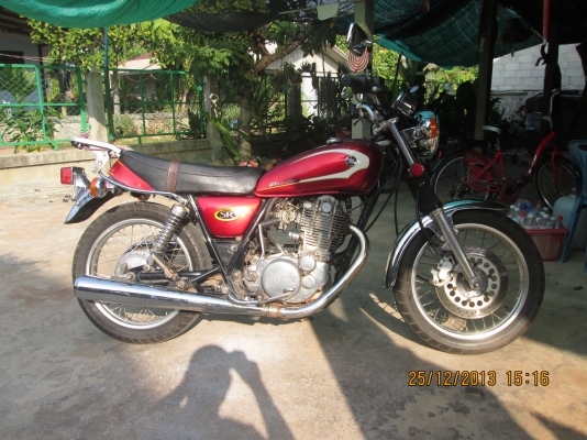 ขาย sr400 ปี2002 มาใหม่ราคาใหม่....ถูกๆๆๆ ราคาตอนรับปีใหม่คับ