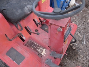 ขาย- รถตัดหญ้า ได้ทั้งสนามกอล์ฟ หรือ ไร่ สวน เกษตร ต่างๆ ยี่ห้อ YANMAR: CDF 28 เครื่องยนต์ดีเซล ขาย- รถตัดหญ้า ได้ทั้งสนามกอล์ฟ หรือ ไร่ สวน เกษตร ต่างๆ ยี่ห้อ YANMAR: CDF 28 เครื่องยนต์ดีเซล