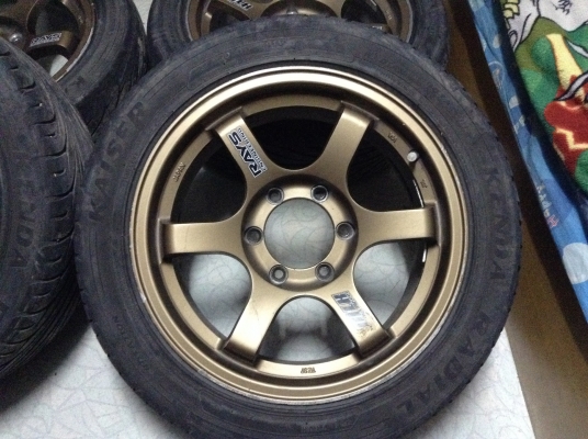 แม็กลายvolk TE 37 ขอบ 17 หกรูรถกระบะพร้อมยาง 9800 บาท