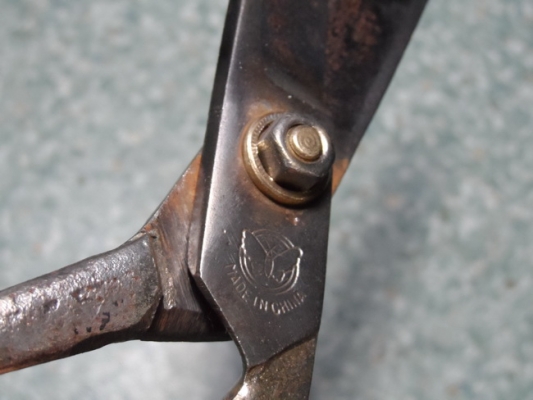 กรรไกร หมุดทองเหลือง งานเก่า