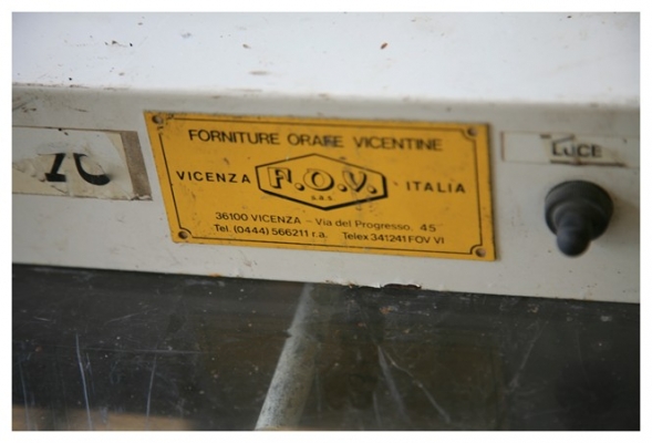 ขายตู้สแตนเลสสำหรับล้างชิ้นส่วน