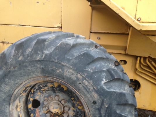 ขายรถตัก CAT รุ่น IT14F รถสวยสภาพพร้อมใช้งาน สนใจติดต่อ 081-9485494