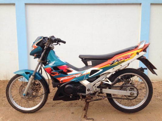 ขายรถ Honda Dash125 ปี44  มีเล่มทะเบียนเอกสารพร้อมโอน