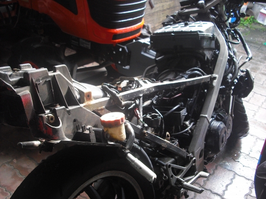 ขายHonda Vfr Nc24 (ทะเบียนพร้อมโอน)