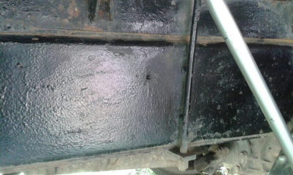 รถอีซูซุ 10 ล้อ ตู้เย็น  195 แรงม้า.  สนใจติดต่อ 081 - 6079515