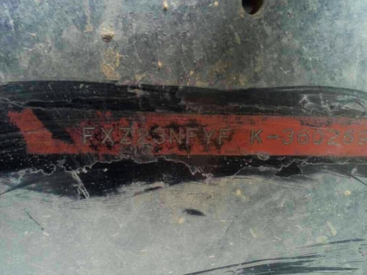 รถอีซูซุ 10 ล้อดั้ม 240 แรงม้า. สนใจติดต่อ 081 - 6079515