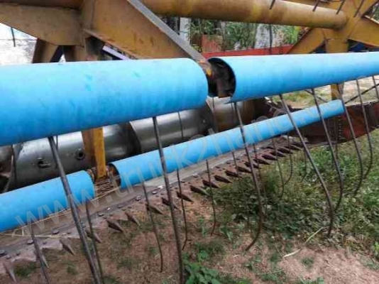 รถเกี่ยวอุ้ม2.5ตันเครื่องhino195hp.เทอโบร์ ho7dตัวเดิน12ht