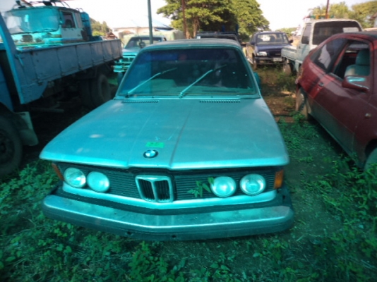 มาก่อนได้ก่อน ขายเก๋ง BMW ปี1981 ขายตามสภาพ 086-4457033 ไม่ลดแล้วครับ มาก่อนได้ก่อน ขายเก๋ง BMW ปี1981 ขายตามสภาพ 086-4457033 ไม่ลดแล้วครับ