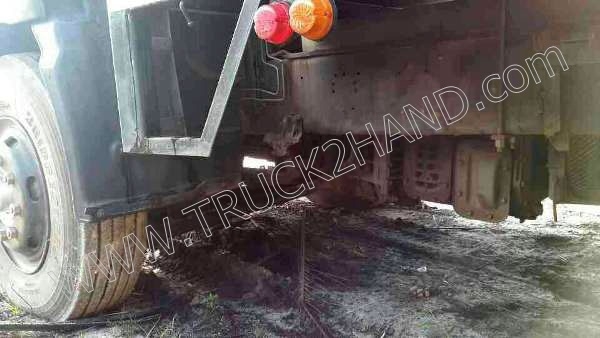 รถบรรทุก 10 ล้อพื้นเรียบ ยี่ห้อ ISUZU 370 แรงม้า (ไม่ขายถังน้ำ)