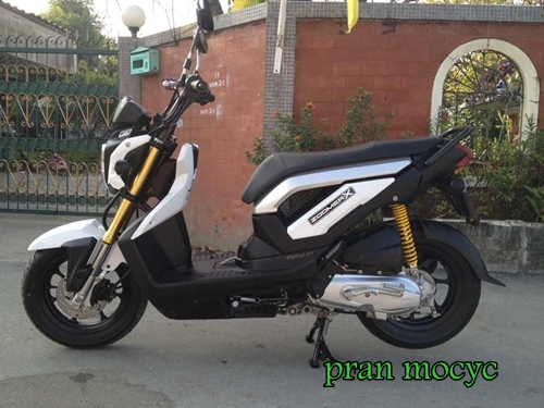 ขายzoomer-xสีขาว ปี2556