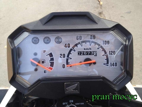 ขายzoomer-xสีขาว ปี2556