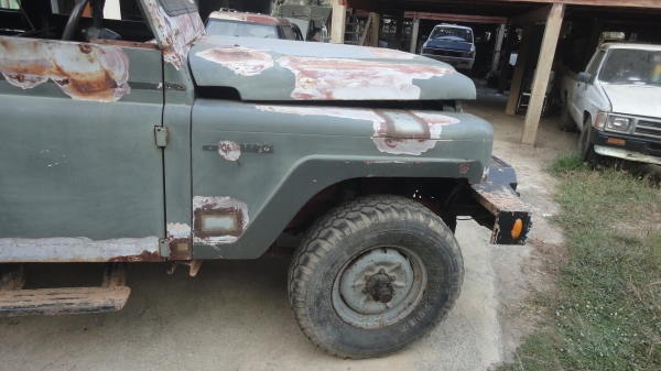 ขายรถนิสพลาทอลราคาถูก มีทะเบียน