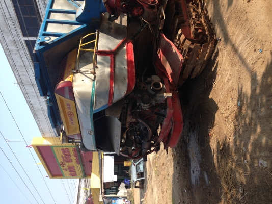 รถเกี่ยวข้าว FG 2002