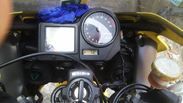 ขาย CBR 929 ปี 2001 หัวฉีด เอกสาร INV.สภาพเดิมๆสวยมาก