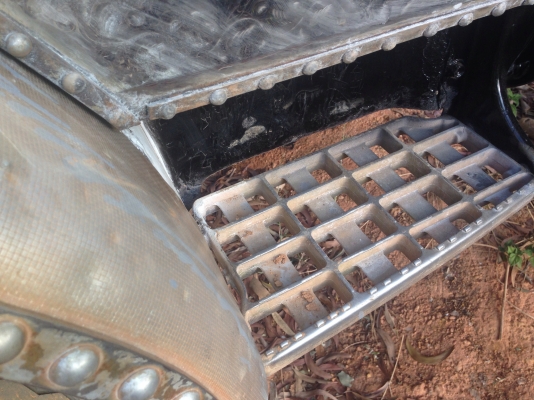 HINO KT 925 - 168 HP EH700 รถหางปลาสิบล้อเพลาเดียว ท้ายลาดเหล็กไอ-บีมใหม่หมดทุกเส้นใช้ลาก PC 200 ได้เลยครับ เครื่องแน่นแรงดีเดิมๆไม่มีเยิ้ม หัวเก๋ง HINO F17 ลงเล่มครบถูกต้องพร้อมโอน ภายในเก๋งคอนโซลสวยครบ ช่วงล่างคัชซีสวยไม่มีบวม ยางสภาพดี 10 เส้นประมาณ 70 HINO KT 925 - 168 HP EH700 รถหางปลาสิบล้อเพลาเดียว ท้ายลาดเหล็กไอ-บีมใหม่หมดทุกเส้นใช้ลาก PC 200 ได้เลยครับ เครื่องแน่นแรงดีเดิมๆไม่มีเยิ้ม หัวเก๋ง HINO F17 ลงเล่มครบถูกต้องพร้อมโอน ภายในเก๋งคอนโซลสวยครบ ช่วงล่างคัชซีสวยไม่มีบวม ยางสภาพดี 10 เส้นประมาณ 70