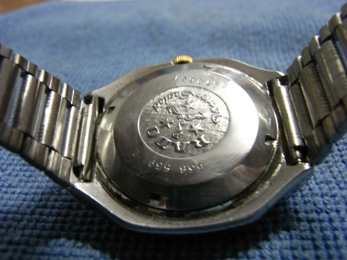 2ม.ค.((น้าเล็ก)) นำเสนอนาฬิกาข้อมือ หลายเรือน