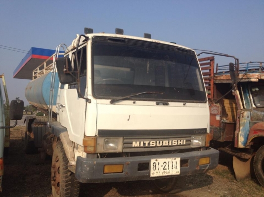 10ล้อรถน้ำครับfuso527 เอกสารพร้อมโอน