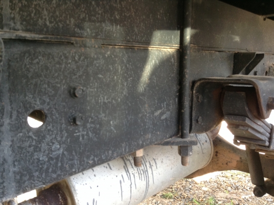 ขายรถ ISUZU 4 ล้อ เครื่อง 74 แรงม้าสภาพพร้อมใช้งาน