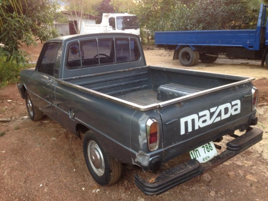 ขายรถ Mazda 1000  ปี2519  4 เกียร์คอ ตามสภาพพร้อมใช้งาน