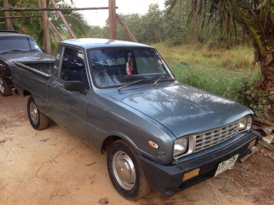 ขายรถ Mazda 1000  ปี2519  4 เกียร์คอ ตามสภาพพร้อมใช้งาน