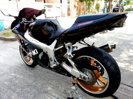 <<<<<<< SUZUKI GSXR1000 K1 >>>>>>>