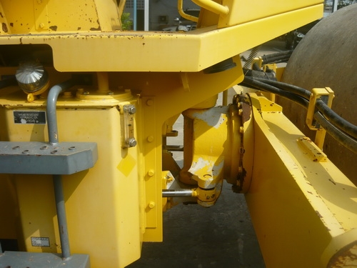 รถบดสั่นสะเทือน 10 ตัน Sakai SV505D สภาพใหม่กิ๊บ มีให้เลือกหลายคัน สภาพเนี๊ยบทุกคัน รถนอกแท้ ยังไม่ผ่านการใช้งานในไทย100\%