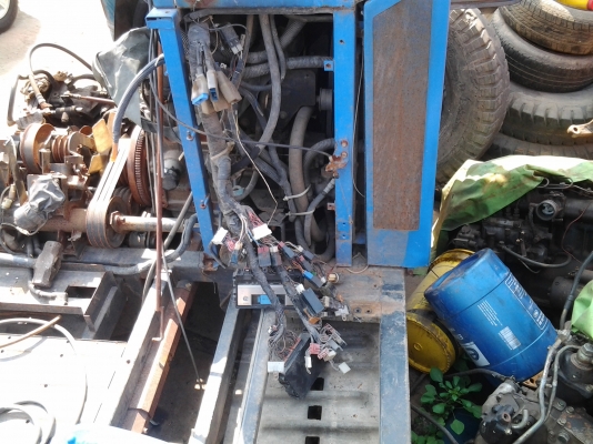 ขายรถตีนตะขาบดั้มเก่ายี่ปุ่น นั้งขับใหญ่ เอาไปดัดแปลงเป็นรถเกี่ยวข้าวก็ได้หรือรถคีบอ้อย+ขนมัน+ข้าวโพด+ขนสัปรส+เหมาะกับที่ลำบากครับ ขายถูกกว่ามอไซ 55000 บาทเท่านั้น ขายรถตีนตะขาบดั้มเก่ายี่ปุ่น นั้งขับใหญ่ เอาไปดัดแปลงเป็นรถเกี่ยวข้าวก็ได้หรือรถคีบอ้อย+ขนมัน+ข้าวโพด+ขนสัปรส+เหมาะกับที่ลำบากครับ ขายถูกกว่ามอไซ 55000 บาทเท่านั้น