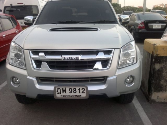 ขาย 2010 Isuzu Hilander CAB4 รถบ้านแท้