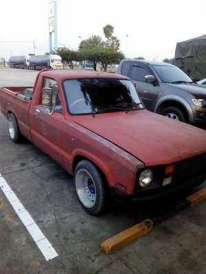 ขาย ford คูเรีย แห้งๆ วิ่งไกล ตจว.บ่อย