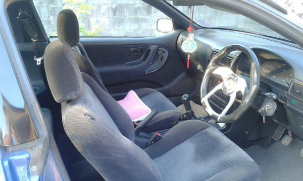 ขายรถเก๋ง สภาพดี ขายรถเก๋ง สภาพดี