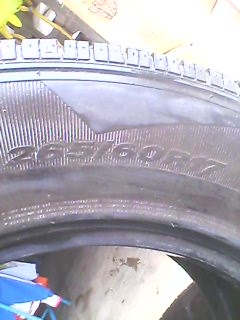 ขายด่วน! ยาง 265/60/R17  ราคา 4 เส้น 1,900 จัดส่งได้