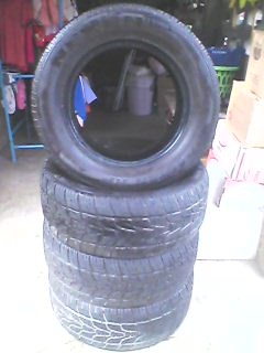 ขายด่วน! ยาง 265/60/R17  ราคา 4 เส้น 1,900 จัดส่งได้