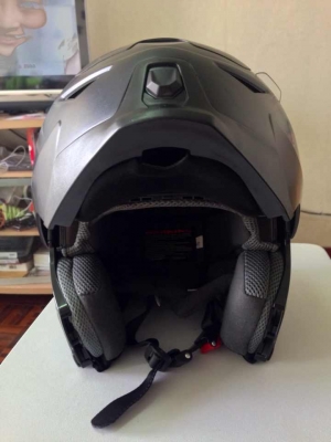 หมวกกันน็อค bilmola explorer ขายถูกมาก สภาพใหม่ครับ
