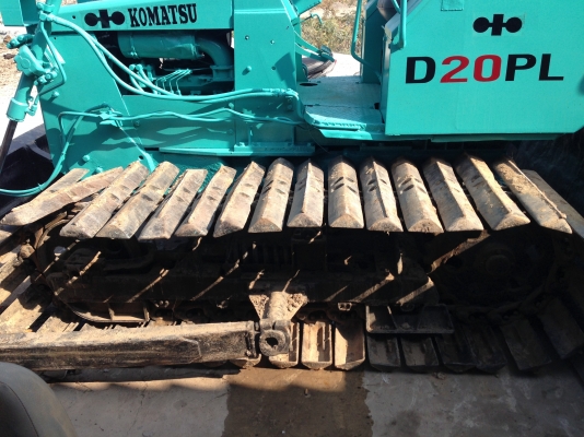 ขายรถเเทร็กเตอร์D2-5 สภาพสวยพร้อมใช้งาน เครื่องดี ใบเเทรกเต็ม ราคาต่อรองได้