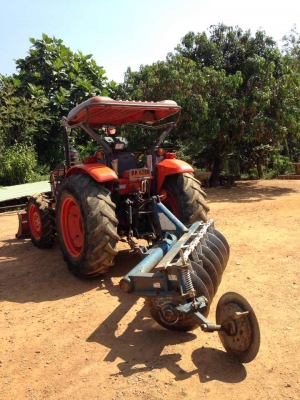 ด่วน!! แทรรกเตอร์คูโบต้า M7040 เฉพาะตัวรถ และใบมีดดันดินหน้า ด่วน!! แทรรกเตอร์คูโบต้า M7040 เฉพาะตัวรถ และใบมีดดันดินหน้า