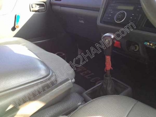 รถตู้ ยี่ห้อ TOYOTA 11 ที่นั่ง