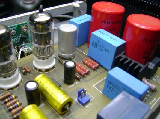 ปรีแอมป์หลอด อุปกรณ์คัดเกรด ปรีแอมป์หลอด อุปกรณ์คัดเกรด