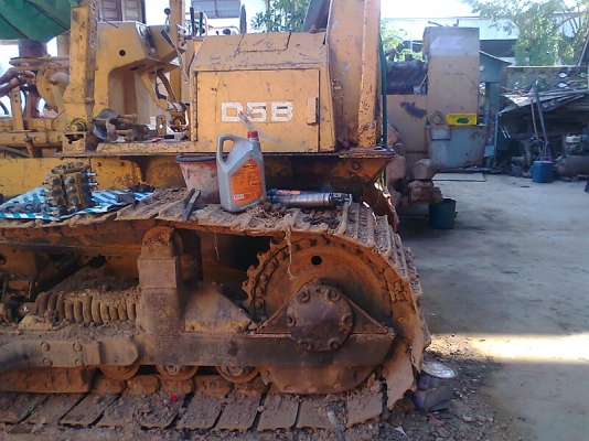 CAT D5 B